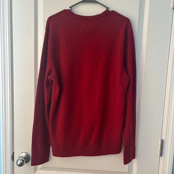 Abercrombie & Fitch Men's Red Crewneck Sweater - Picture 3 of 7